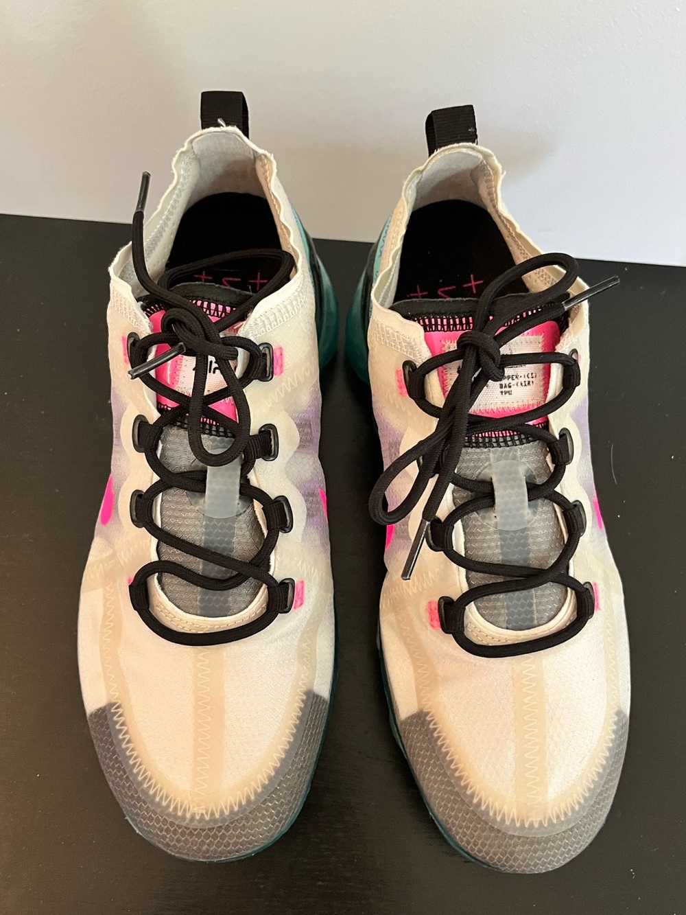 Nike Air VaporMax 2019 White Hyper Pink Aqua Running Shoes Women’s Size 8.5 - Picture 3 of 7